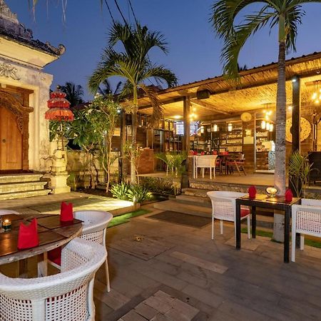 Good Cheer Hostel Lembongan Exterior photo