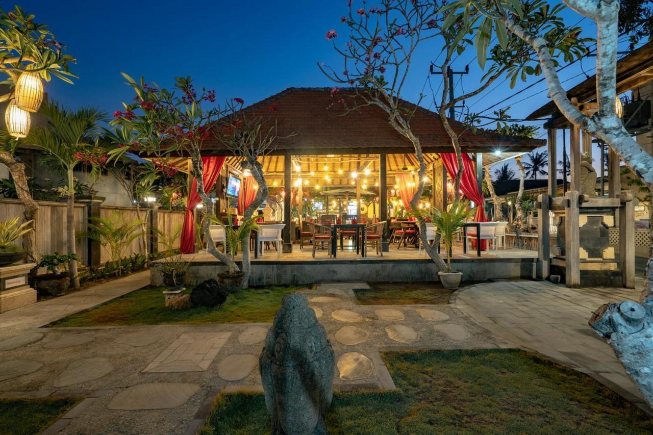 Good Cheer Hostel Lembongan Exterior photo